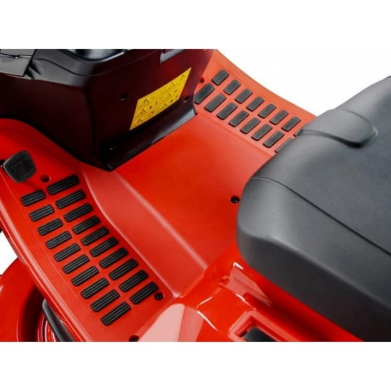 ALKO SOLO T23 125.6 HD V2 Çim Biçme Traktörü