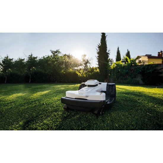 Ambrogio 4.36 Elite 10.36 Ah Ultra Premium Akülü Çim Biçme Robotu
