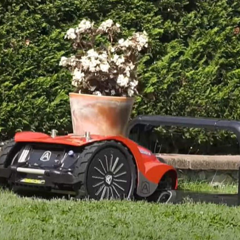 Ambrogio L250 Deluxe Çim Biçme Robotu Ambrogio L250 Deluxe Çim Biçme Robotu