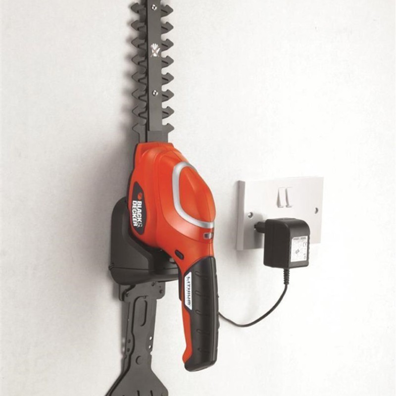 Black&Decker GSL700 Akü Dahil Akülü Çit Budama Makinesi