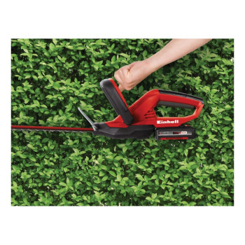 Einhell GE CH 1846 li ion Kit 1Adx2.0Ah Akülü Çit Budama Makinesi Einhell GE CH 1846 li ion Kit 1Adx2.0Ah Akülü Çit Budama Makinesi