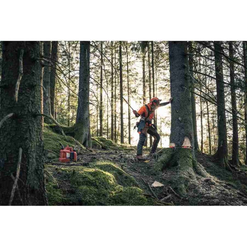 Husqvarna 572XP 4.3kW 5.76bg 70.6cc 50cm 3/8inç 1.5mm 0.58inç 36diş 6.6kg Benzinli Testere