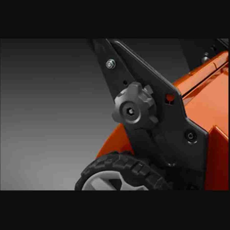 Husqvarna LC 151S 2.7kW 166cc 51cm 65It 32kg Çelik Gövde Benzinli Çim Biçme Makinesi