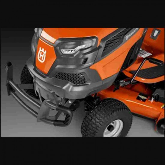 Husqvarna TC 242TX 19bg 14.1kW 726cc 108cm 320lt ?kg Kawasaki FR İki Silindir 2x2 Çeker 4T Benzinli Çim Biçme Traktörü