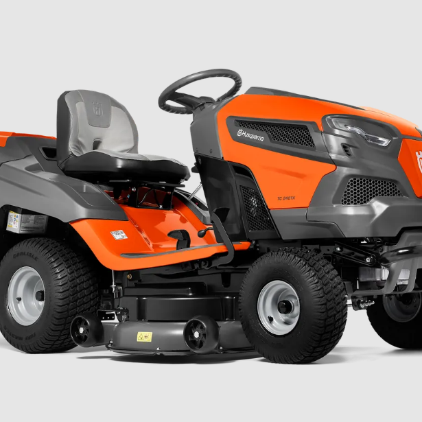 Husqvarna TC 242TX 19bg 14.1kW 726cc 108cm 320lt ?kg Kawasaki FR İki Silindir 2x2 Çeker 4T Benzinli Çim Biçme Traktörü