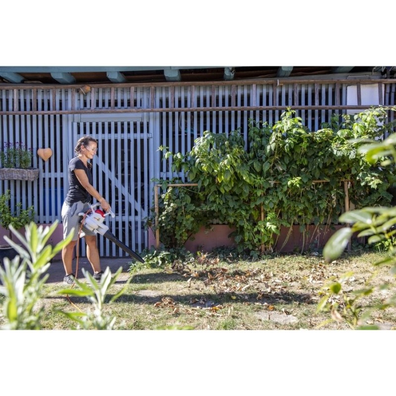 Ikra IEBV 3200 E 3200w Elektrikli Üfleme ve Toplama Makinesi