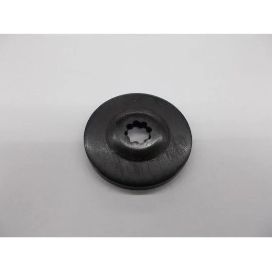 Oleo Mac 750 753 755 Motorlu Tırpan Başlığı 9 Frezeli Alt Flanş