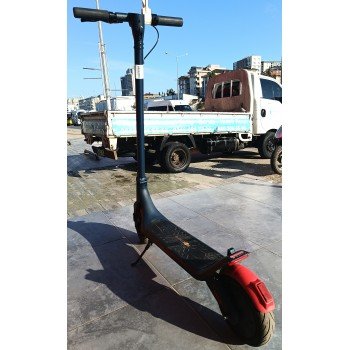 Rks Kickscooter A6 Pro Redbull Arkadan İtişli 36V 7.8Ah 500w 25km 10" E Scooter