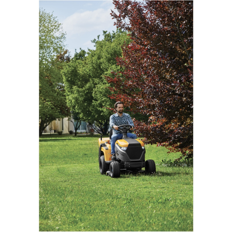 Stiga Estate 584 E 48V 3.0kW 84cm 240lt ?kg 40Ah+Şarj Cihazı Dahil Akülü Çim Biçme Traktörü Stiga Estate 584 E 48V 3.0kW 84cm 240lt ?kg 40Ah+Şarj Cihazı Dahil Akülü Çim Biçme Traktörü