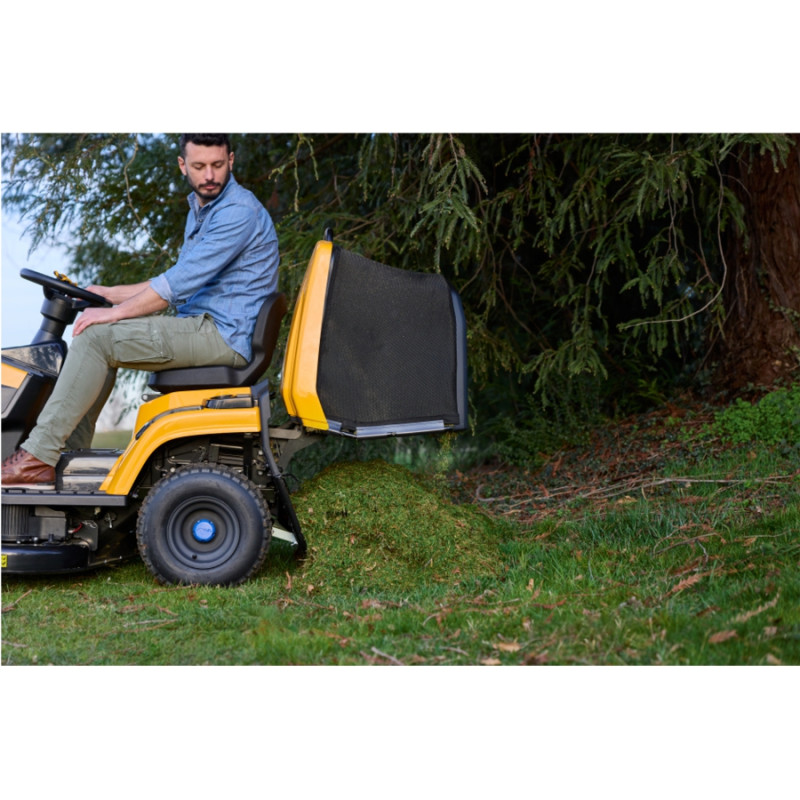 Stiga Estate 798 E 48V 3.0kW 98cm 240lt ?kg 64Ah+Şarj Cihazı Dahil Akülü Çim Biçme Traktörü Stiga Estate 798 E 48V 3.0kW 98cm 240lt ?kg 64Ah+Şarj Cihazı Dahil Akülü Çim Biçme Traktörü