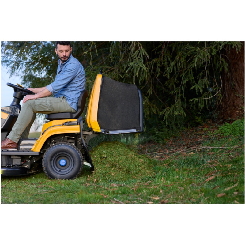 Stiga Estate 798 E 48V 3.0kW 98cm 240lt ?kg 64Ah+Şarj Cihazı Dahil Akülü Çim Biçme Traktörü Stiga Estate 798 E 48V 3.0kW 98cm 240lt ?kg 64Ah+Şarj Cihazı Dahil Akülü Çim Biçme Traktörü