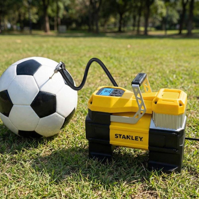 Stanley SXIF0001 12Volt 150 PSI Dijital Basınç Göstergeli Lastik Şişirme Pompası + Led Lamba Stanley SXIF0001 12Volt 150 PSI Dijital Basınç Göstergeli Lastik Şişirme Pompası + Led Lamba