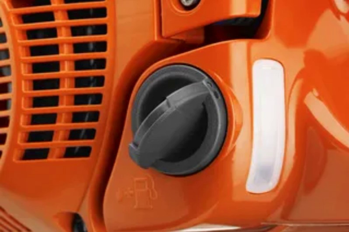 Husqvarna 445 2.1kW 2.8bg 45,7cc 45cm .325inç 1.5mm 0.58inç 36diş 4.9kg Benzin Motorlu Testere Husqvarna 445 2.1kW 2.8bg 45,7cc 45cm .325inç 1.5mm 0.58inç 36diş 4.9kg Benzin Motorlu Testere