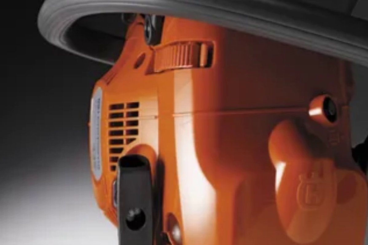 Husqvarna 445 2.1kW 2.8bg 45,7cc 45cm .325inç 1.5mm 0.58inç 36diş 4.9kg Benzin Motorlu Testere Husqvarna 445 2.1kW 2.8bg 45,7cc 45cm .325inç 1.5mm 0.58inç 36diş 4.9kg Benzin Motorlu Testere