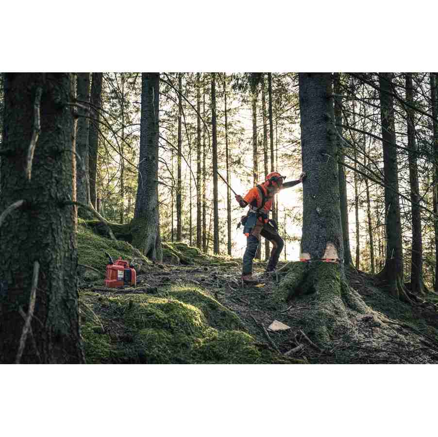 Husqvarna 572XP 4.3kW 5.76bg 70.6cc 50cm 3/8inç 1.5mm 0.58inç 36diş 6.6kg Benzin Motorlu Testere