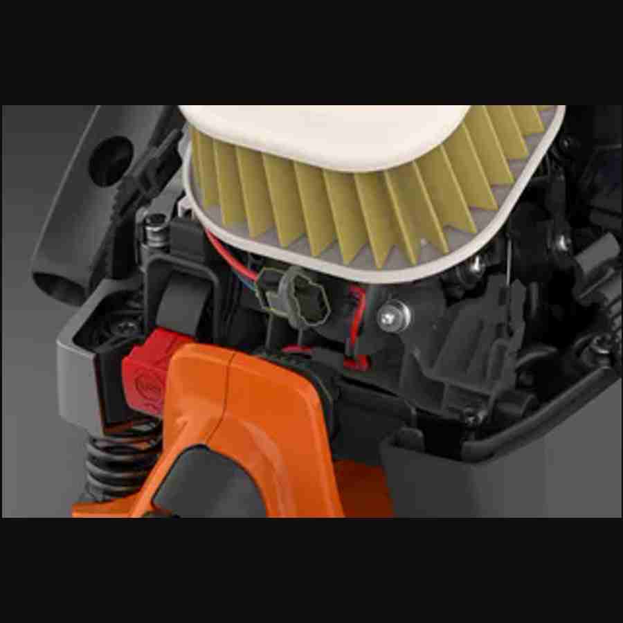 Husqvarna 585 5.1kW 6.84bg 86cc 60cm 3/8inç 1.5mm 0.58inç 42diş 7.5kg Benzin Motorlu Testere