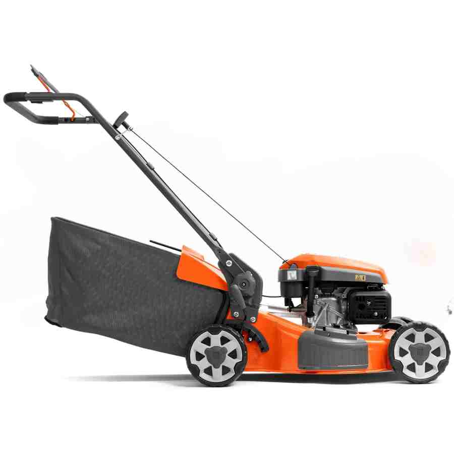 Husqvarna LC 151 2.7kW 166cc 51cm 65It 30.3kg Çelik Gövde İtmeli Benzinli Çim Biçme Makinesi Husqvarna LC 151 2.7kW 166cc 51cm 65It 30.3kg Çelik Gövde İtmeli Benzinli Çim Biçme Makinesi