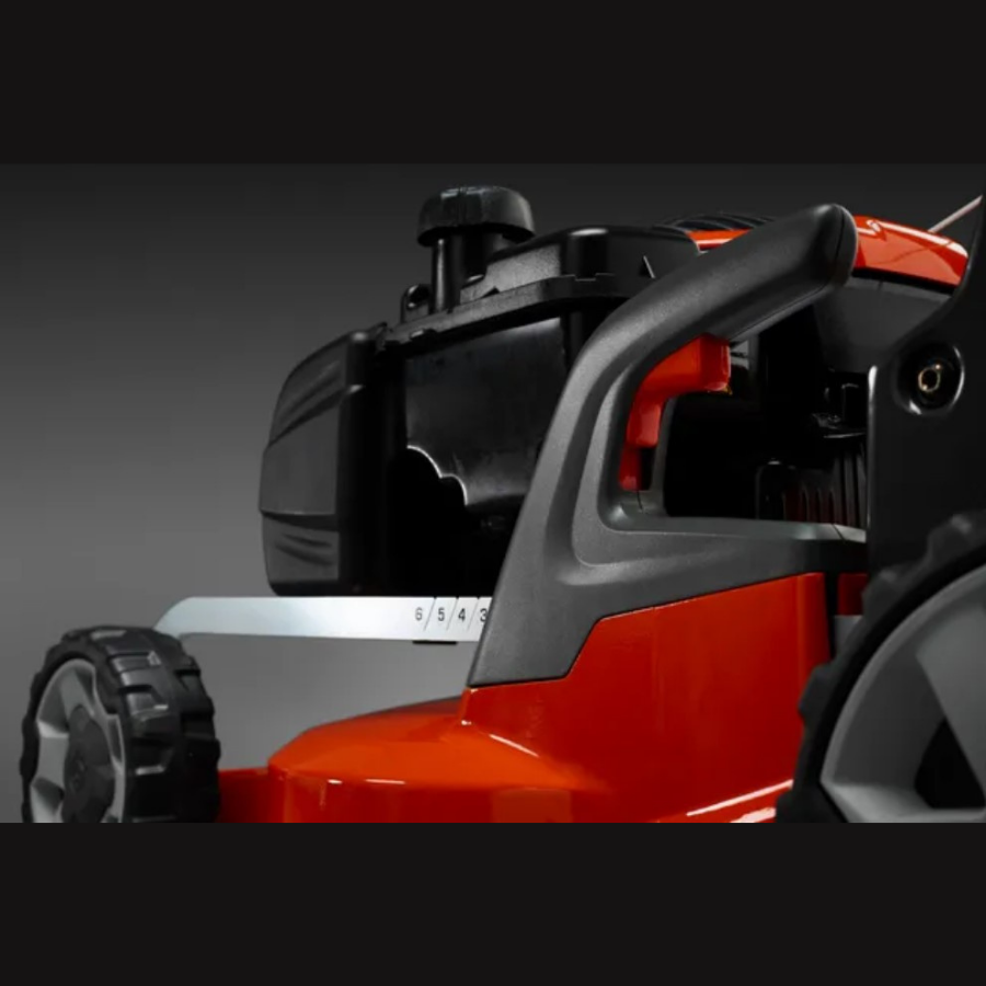 Husqvarna LC 247 1.8kW 125cc BS 450e 47cm 55lt 27kg Kompozit İtmeli Benzinli Çim Biçme Makinesi