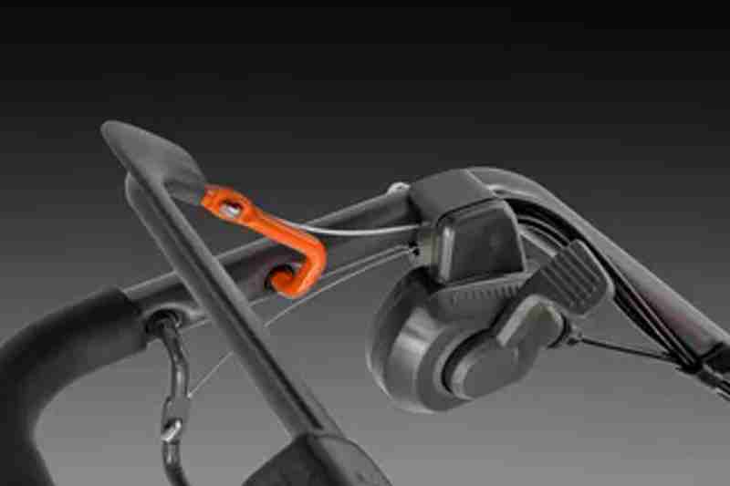 Husqvarna LC 356VP 3.1kW 166cc 56cm 75It 37.5kg Çelik Gövde Şanzımanlı Benzinli Çim Biçme Makinesi Husqvarna LC 356VP 3.1kW 166cc 56cm 75It 37.5kg Çelik Gövde Şanzımanlı Benzinli Çim Biçme Makinesi