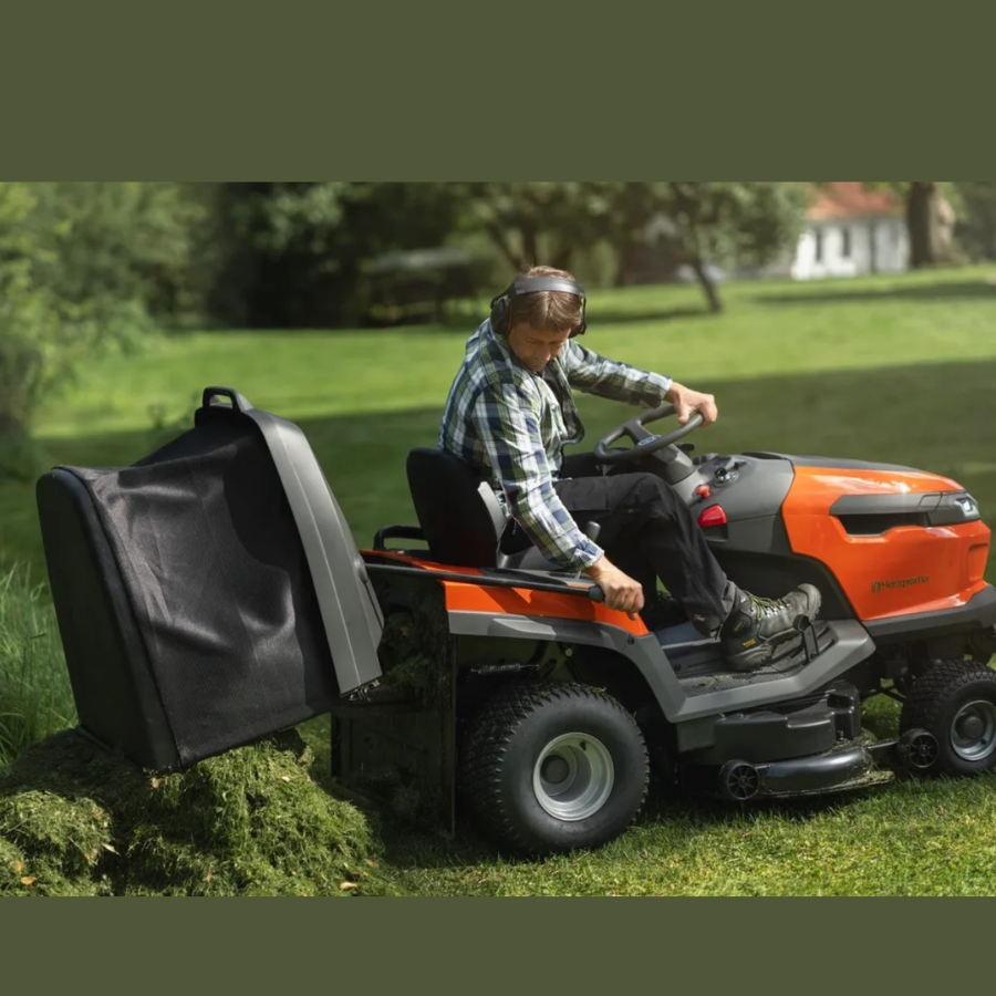 Husqvarna TC 220T 14.4kW 708cc 108cm 320lt HV 708 AE İki Silindir 4T Benzinli Çim Biçme Traktörü